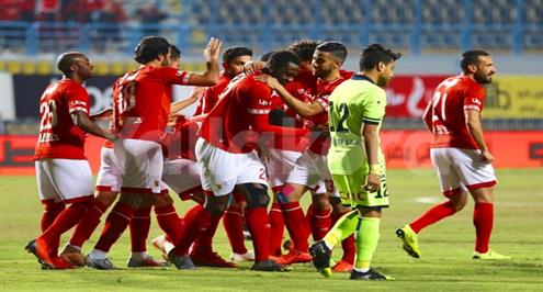 الأهلي يختتم تدريباته استعدادًا لمباراة الساورة.. وسعد ومروان ينتظمان في المران الجماعي